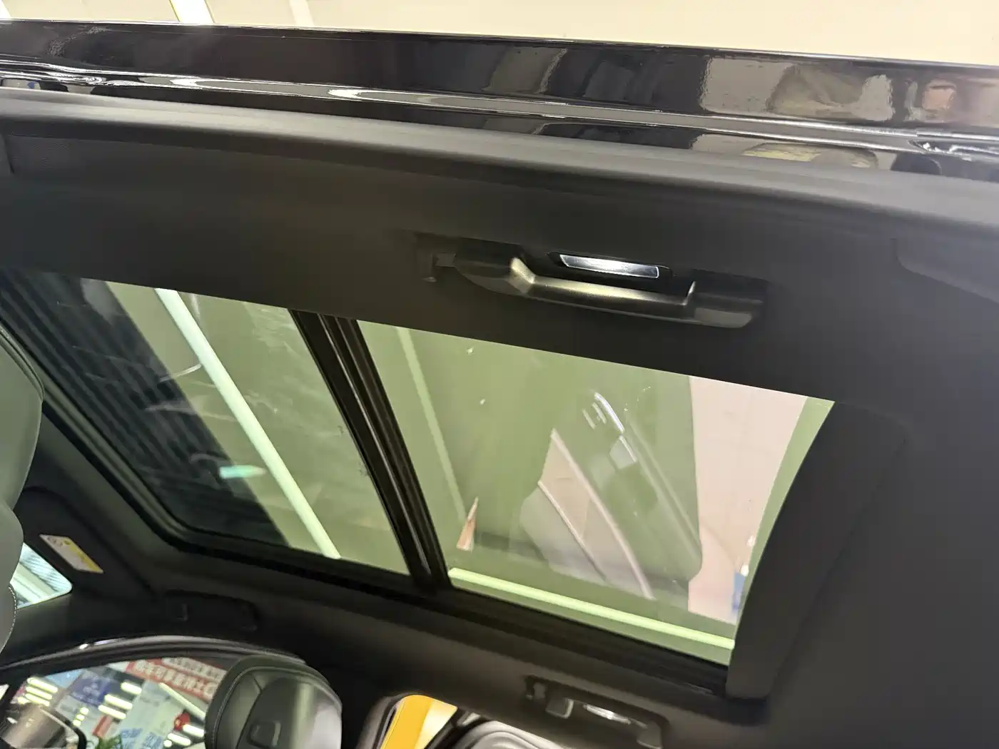 Cadillac XT5 2025 2.0T Luxury фото 12