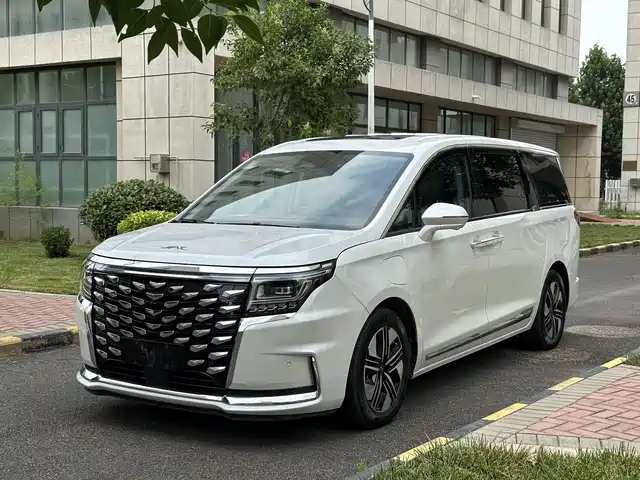 JAC Refine Refine RF8 2024 HarmonyOS Edition 2.0T Flagship