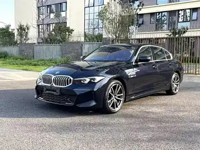 BMW 3