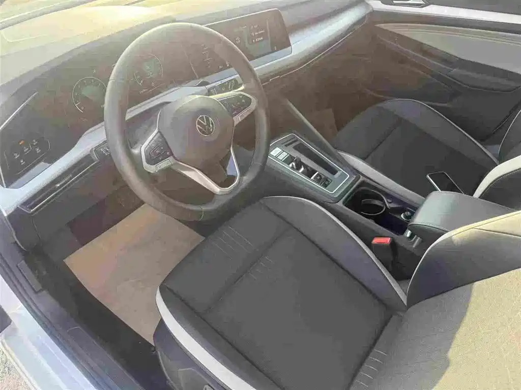 Volkswagen Golf 2021 280TSI DSG Pro фото 5