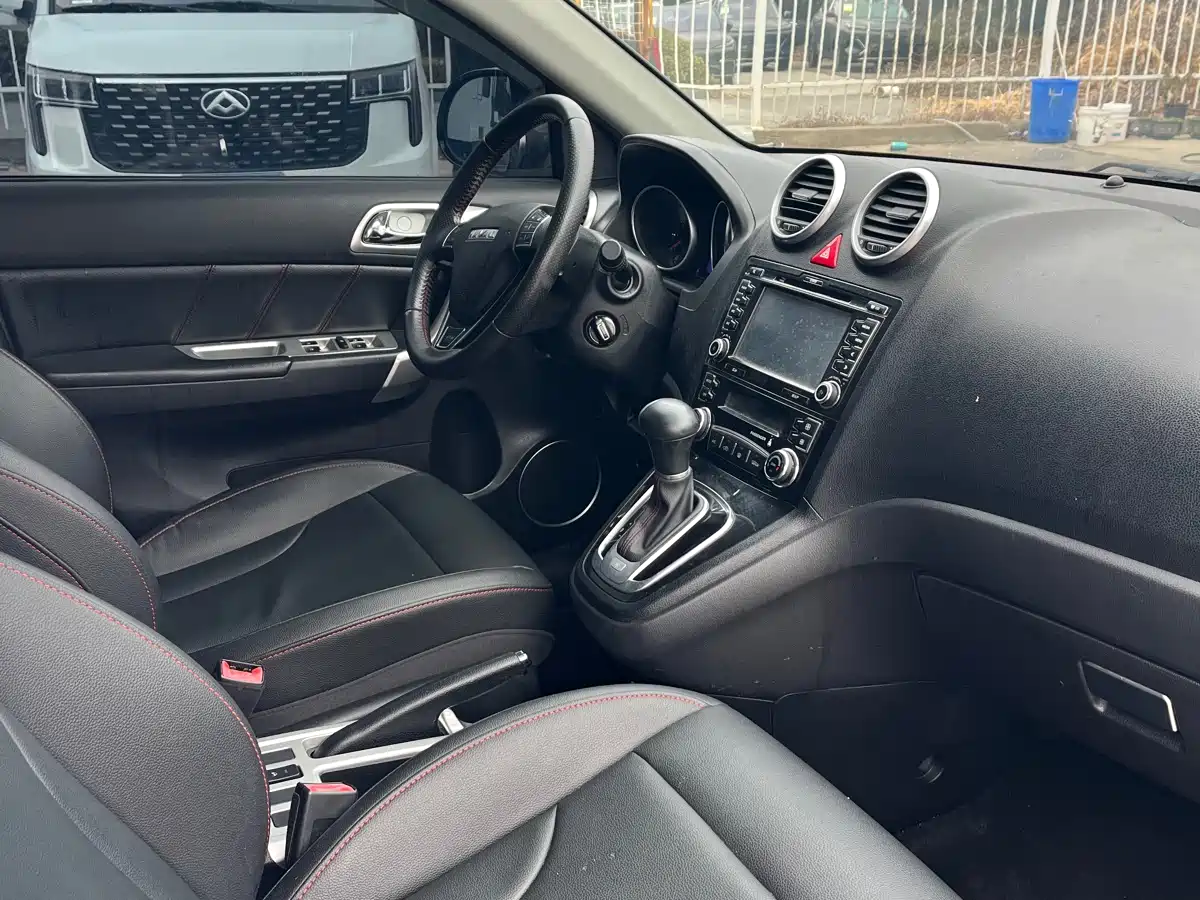 Haval H6 2016 Upgrade Edition 1.5T Automatic 2WD Elite Type фото 17