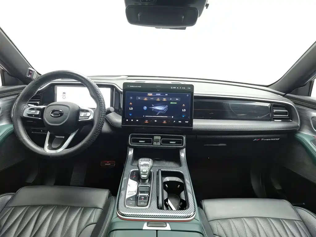 GAC Trumpchi Trumpchi GS8 2022 Pilot Series 2.0TGDI 2WD Premium Edition (6-Seater) фото 5