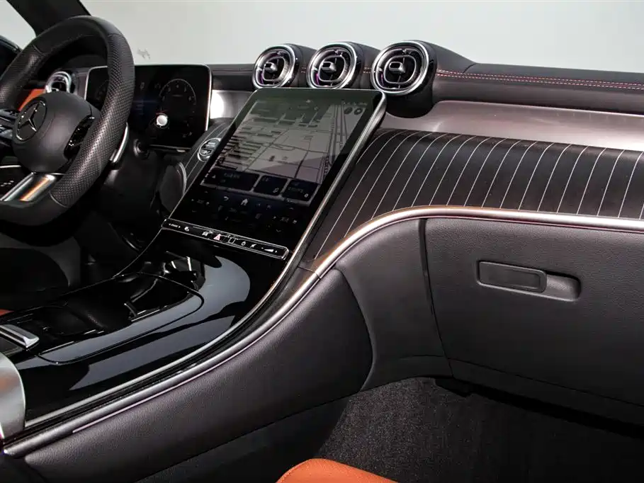 Mercedes-Benz GLC 2024 Facelift GLC 300 L 4MATIC Sport 7-seater фото 22