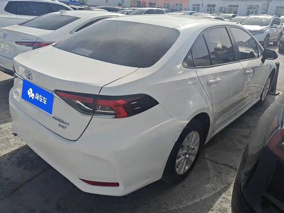 Toyota Corolla 2019 1.2T S-CVT GL-i Elite Edition фото 3