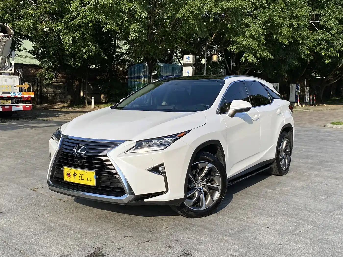 Lexus RX 2016 300 4WD Elegance Edition (China V)