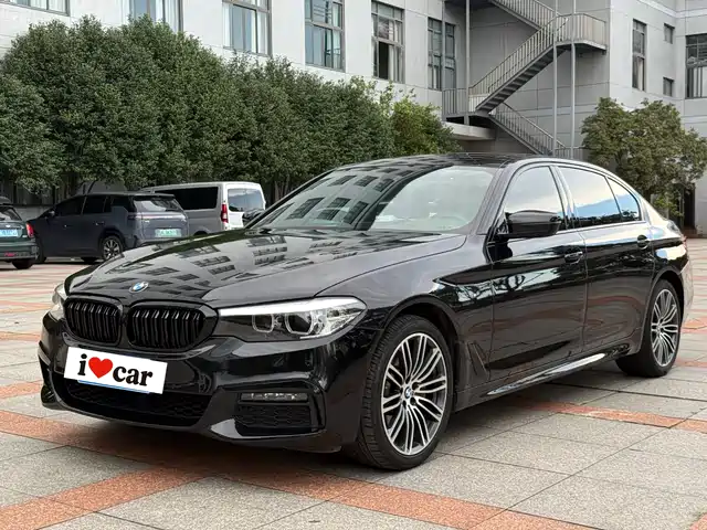 BMW 5 Series 2019