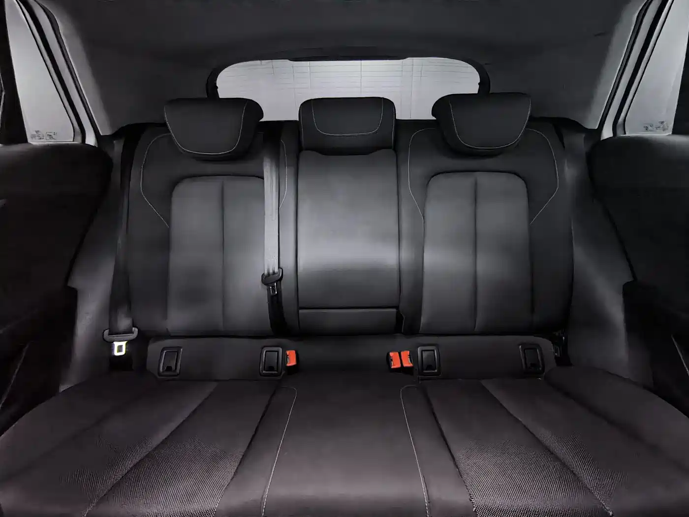 Audi Q2L 2018 35 TFSI Launch Exclusive Edition China VI фото 9
