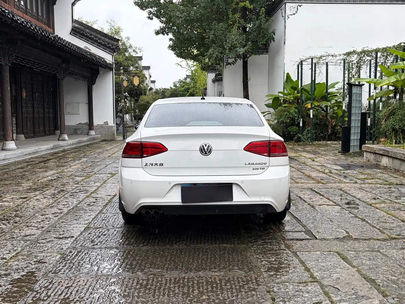 Volkswagen Lamando 2016 2017 230TSI DSG Trend Edition