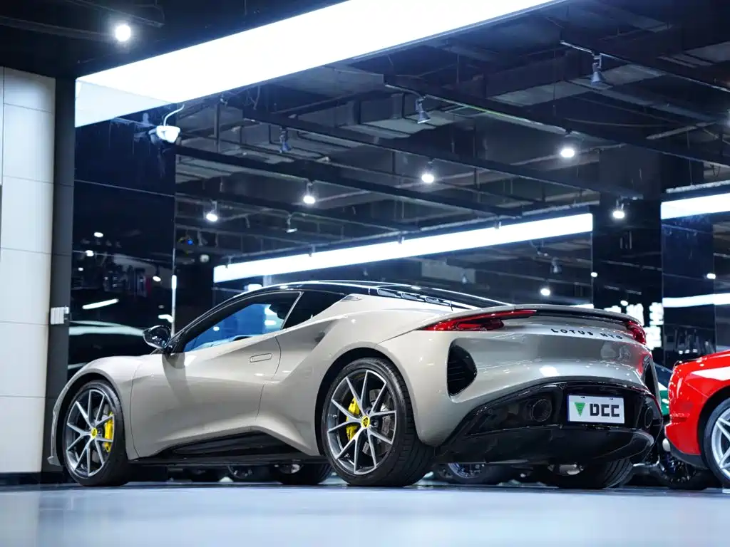 Lotus EMIRA 2025 2021 2.0T DCT First Edition