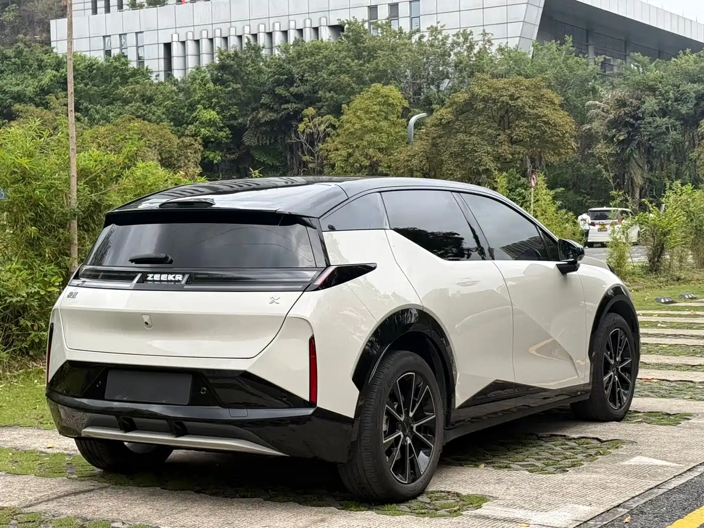 ZEEKR EXTREME KRYPTON X