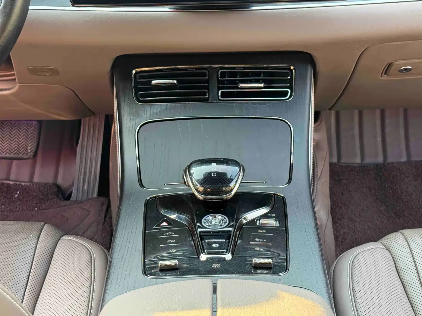 BYD Han 2020 EV AWD High-Performance Flagship фото 19