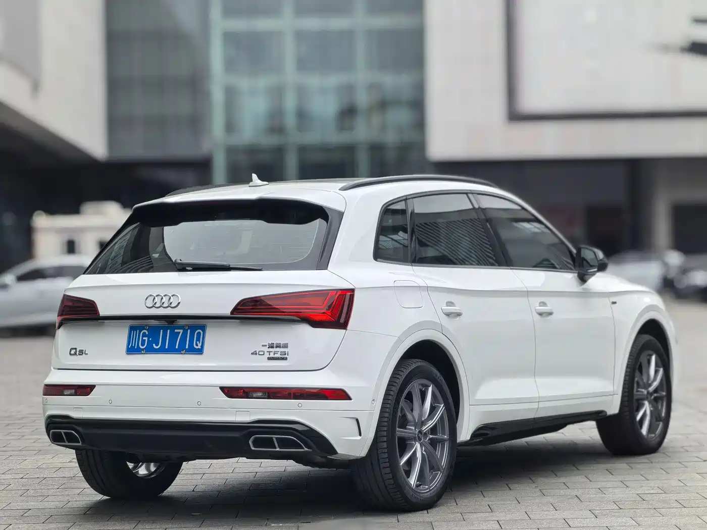 Audi Q5L 2022 40T RS Kit Racing Speed Edition фото 8