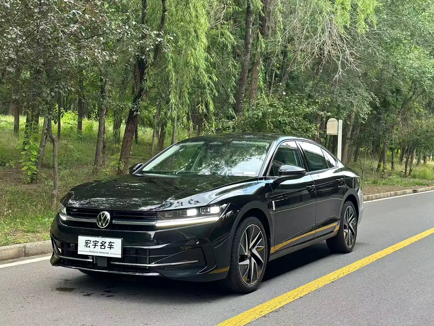 Volkswagen Magotan 2026 Model 380TSI DSG Premium Edition Damai Package