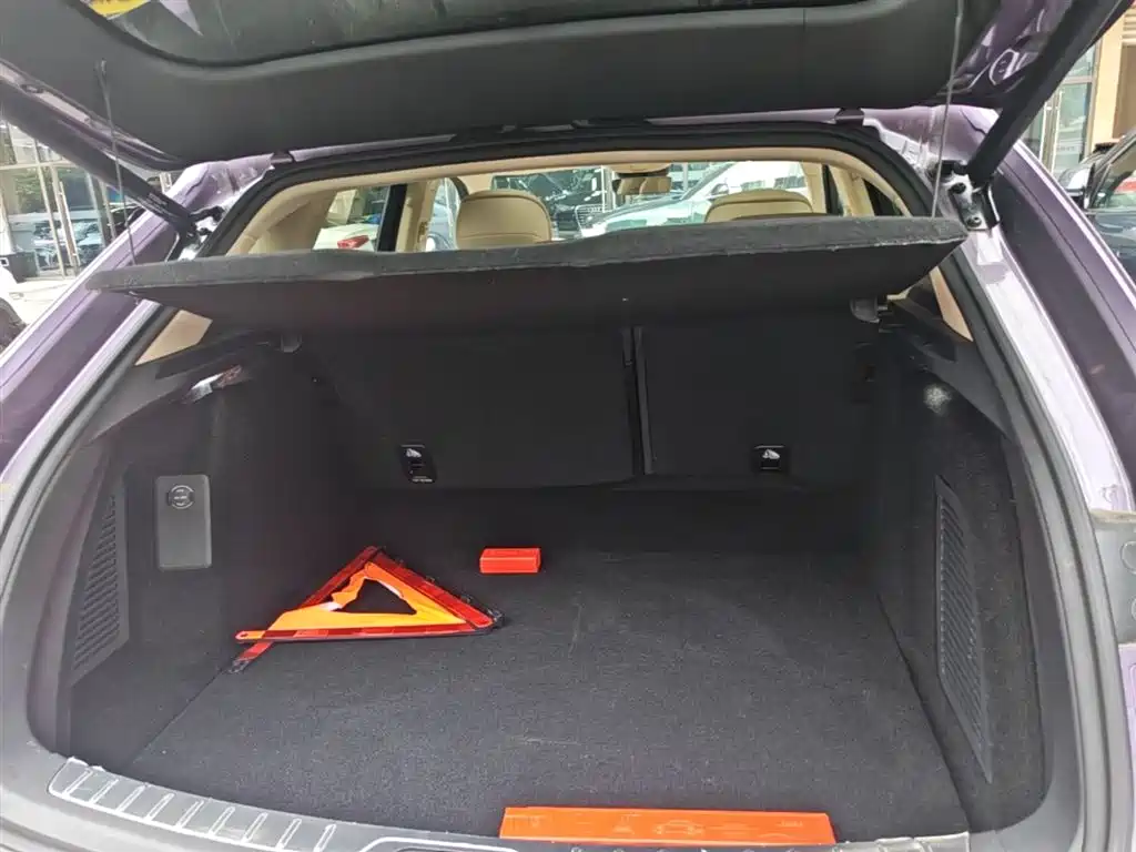 AITO Wenjie AITO M5 2025 Extended Range Ultra AWD фото 19