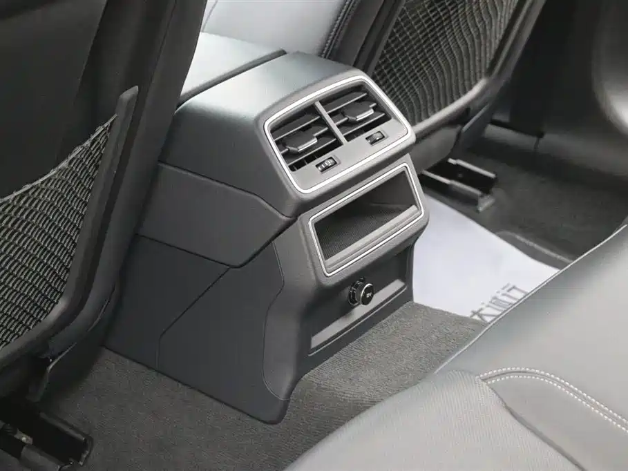 Audi A6 (Import) 2023 Model allroad quattro 55 TFSI Premium Off-road Version фото 23