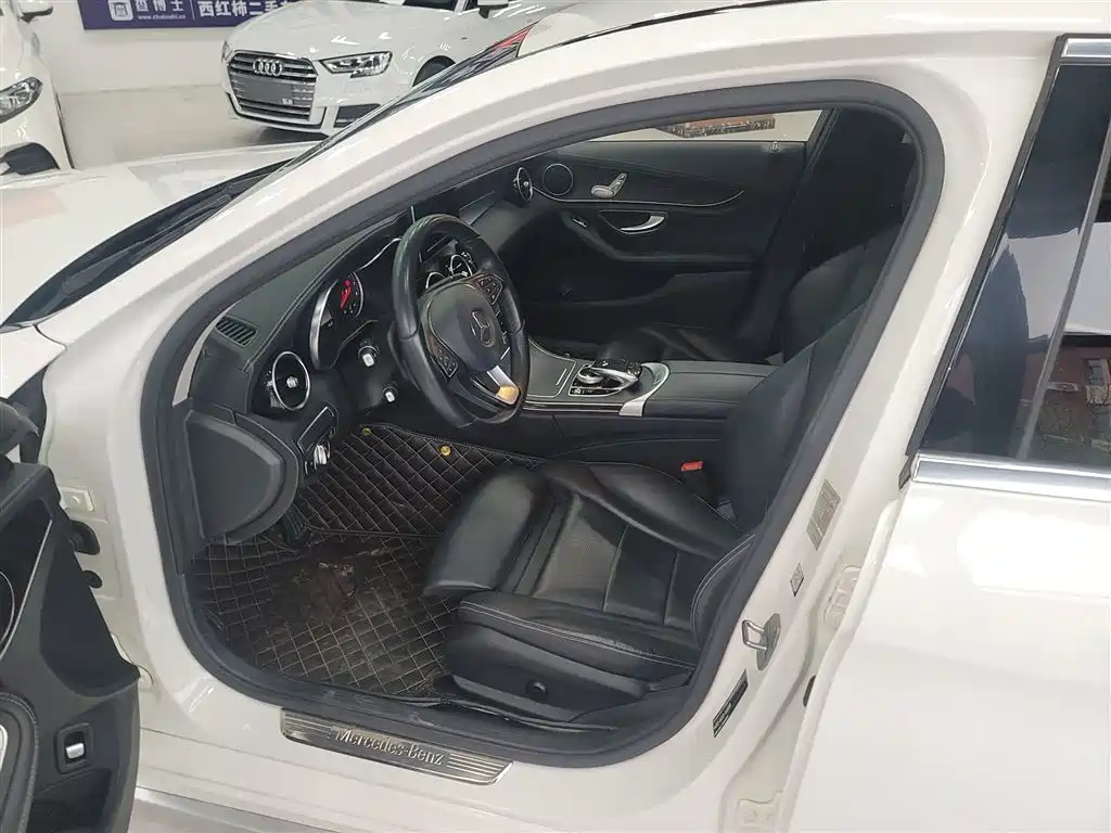 Mercedes-Benz C-Class 2018 C 180 L Fashion Sport Edition фото 15