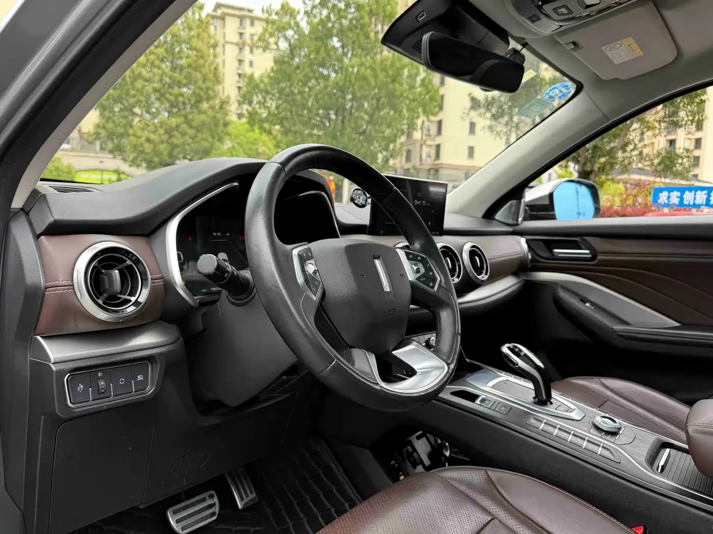 WEI PAI WEI BRAND VV6