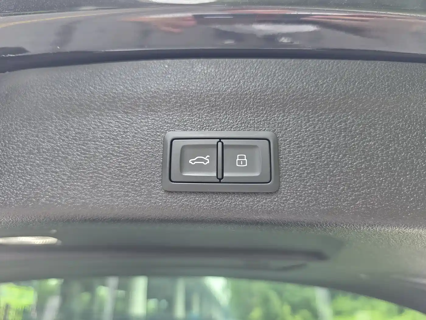 AUDI A6 (IMPORT)