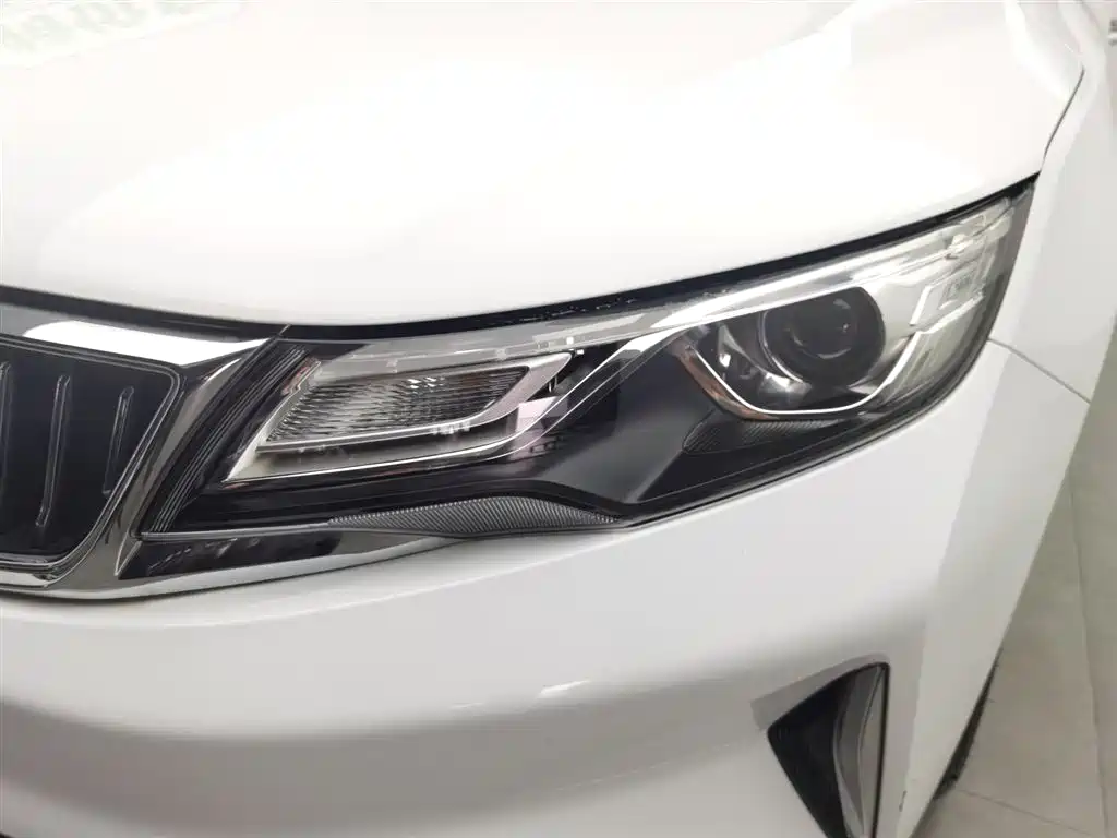 GEELY AUTOMOBILE EMGRAND GL