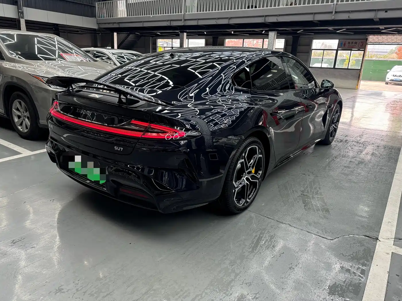 XIAOMI CAR XIAOMI SU7