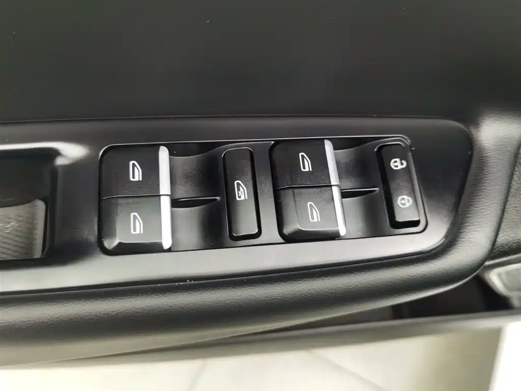 GEELY AUTOMOBILE EMGRAND GL