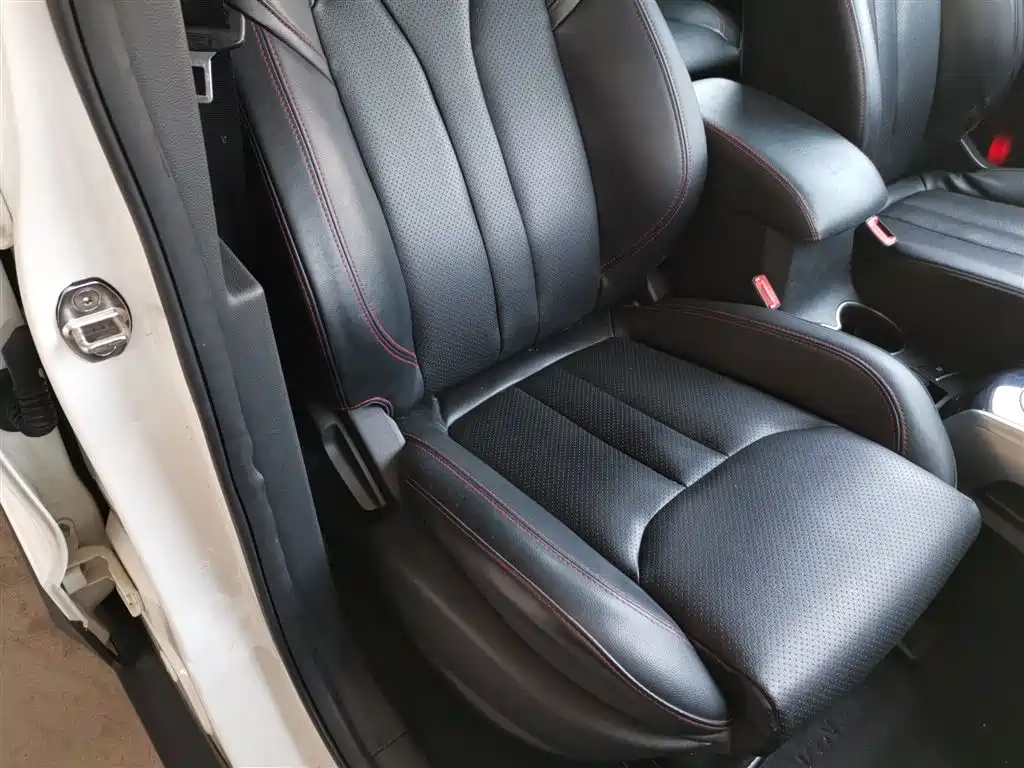 Zotye Damai X5 2019 2017 Model Classic 1.5T CVT Ultimate