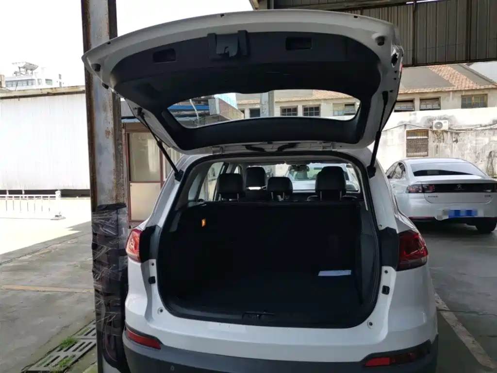 Zotye Damai X5 2019 2017 Model Classic 1.5T CVT Ultimate