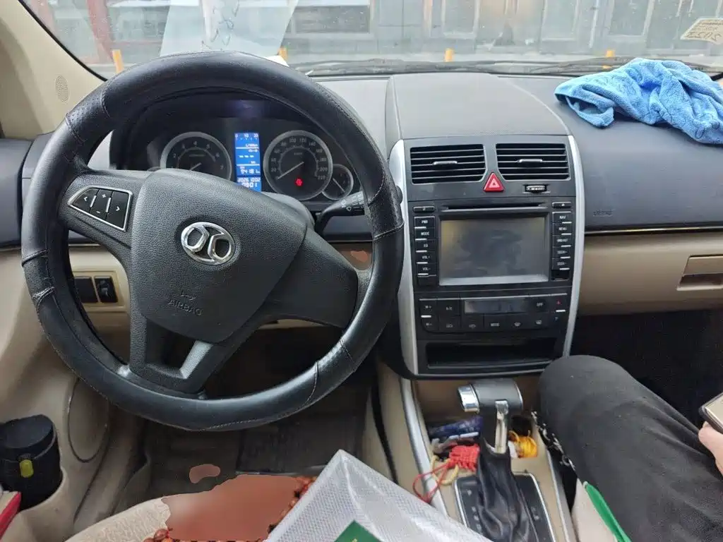 BAIC E-Series 2015 2013 Sedan 1.5L Automatic Joy Edition