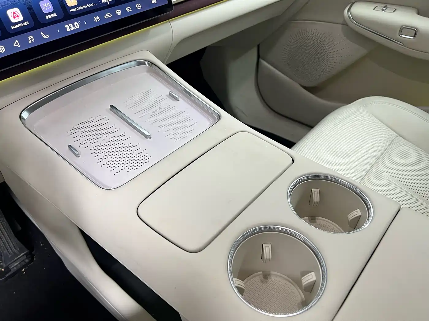 Voyah Auto Voyah Zhiyin 2025 Base фото 15
