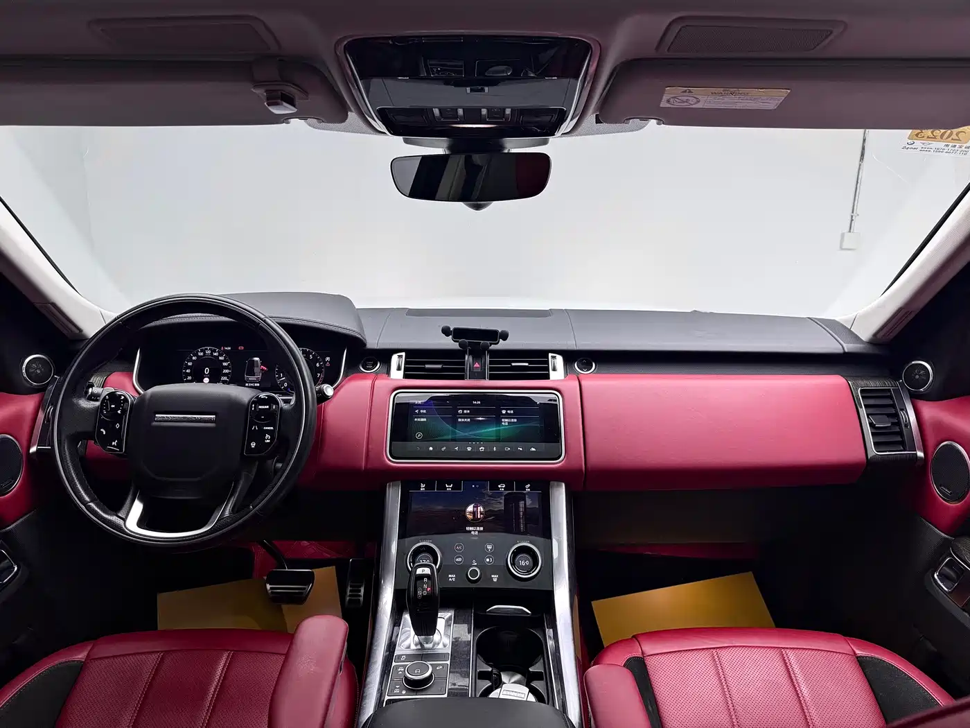 Фото 15 - Land Rover Range Rover Sport