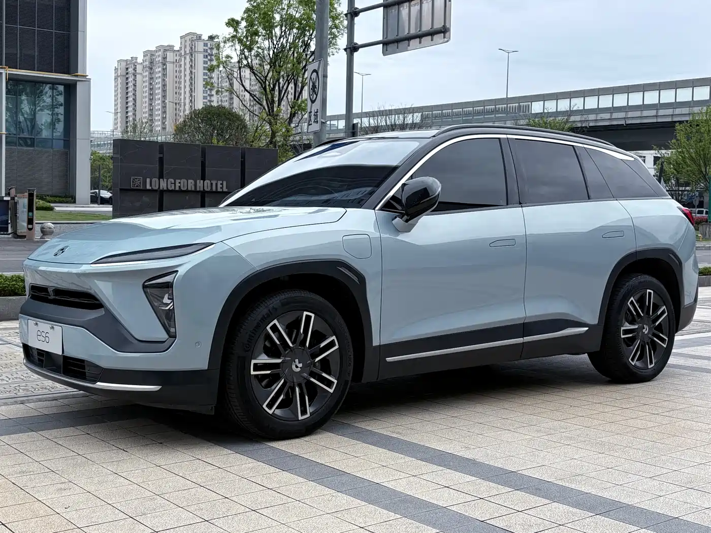 NIO ES6 2020