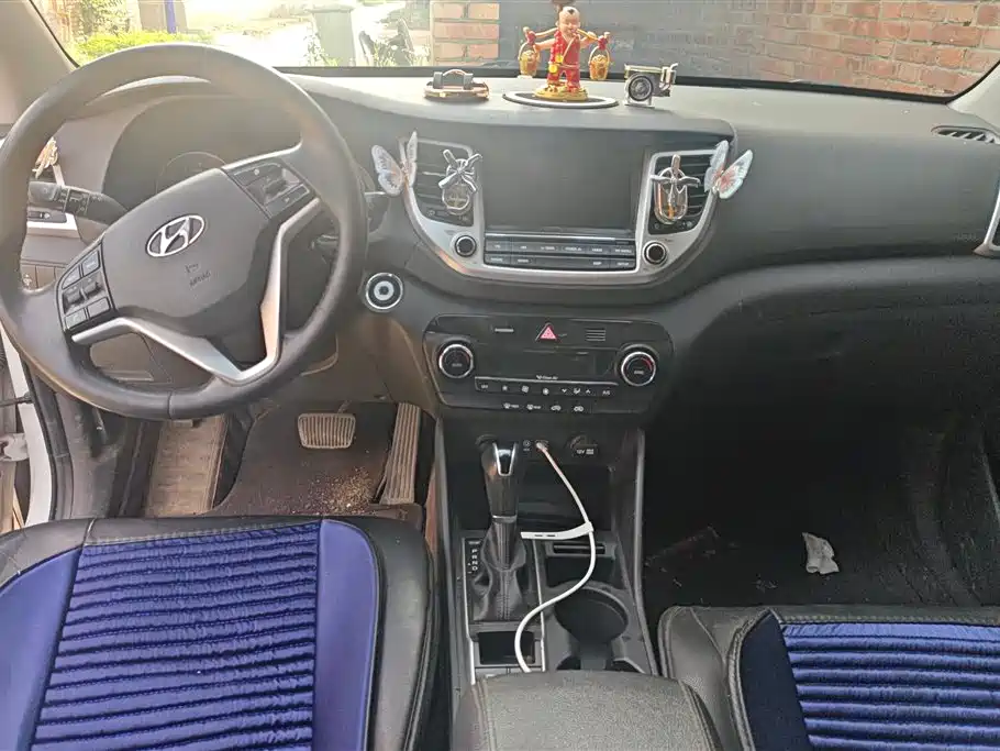 Hyundai Tucson 2018 1.6T DCT 2WD 15th Anniversary Special Edition фото 12
