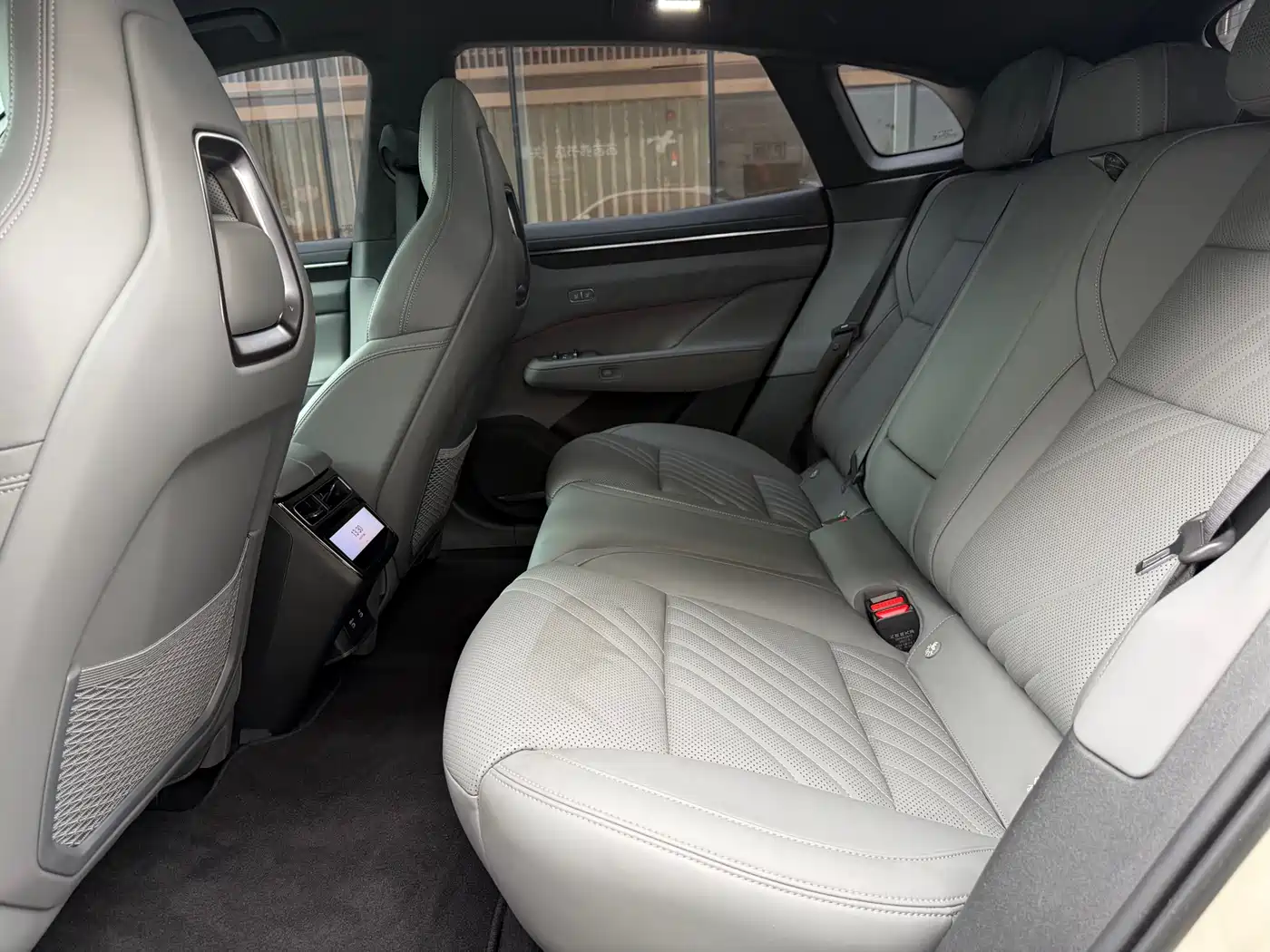 ZEEKR EXTREME KRYPTON 001