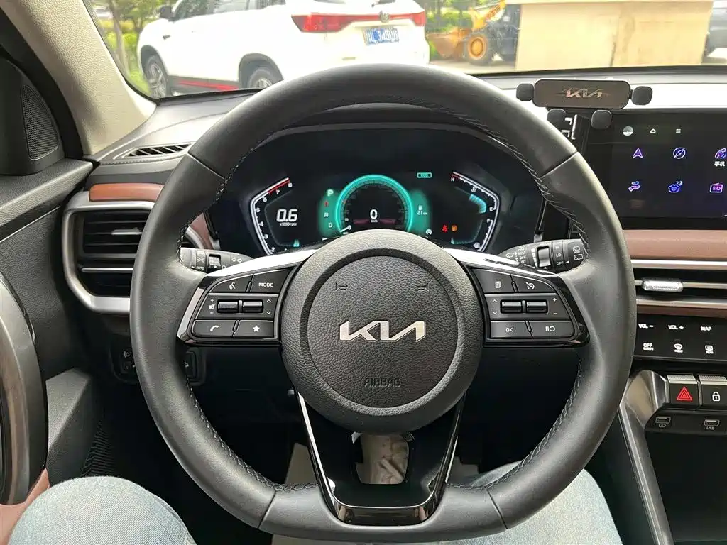 Kia Sportage 2021 Ace 2.0L Brilliant Edition фото 17