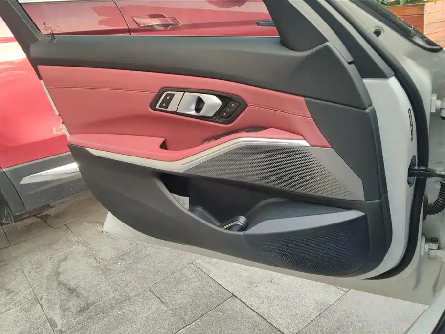 BMW i3 2022 eDrive 35 L фото 7
