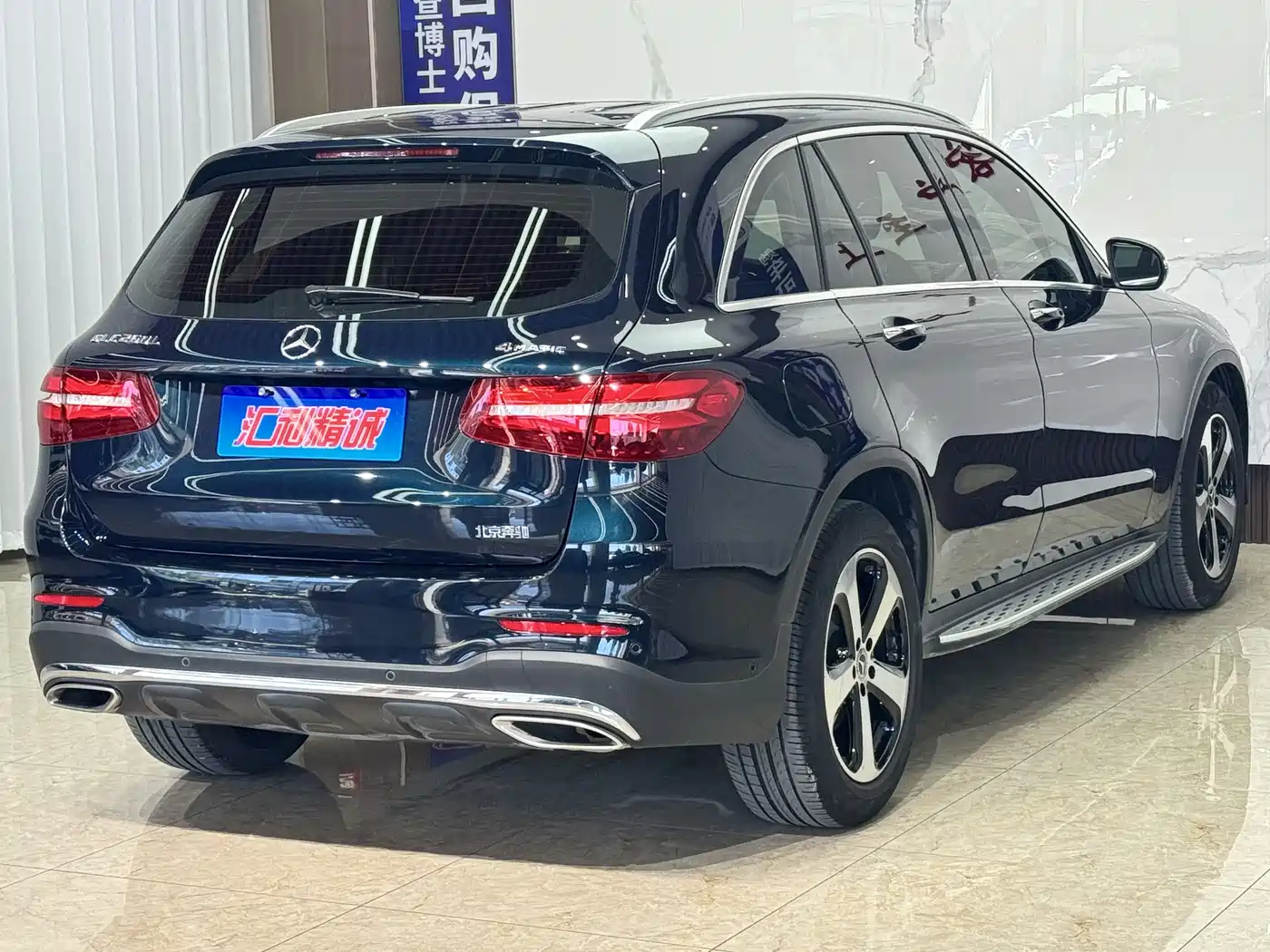 Mercedes-Benz GLC 2019 GLC 260 4MATIC Luxury фото 4