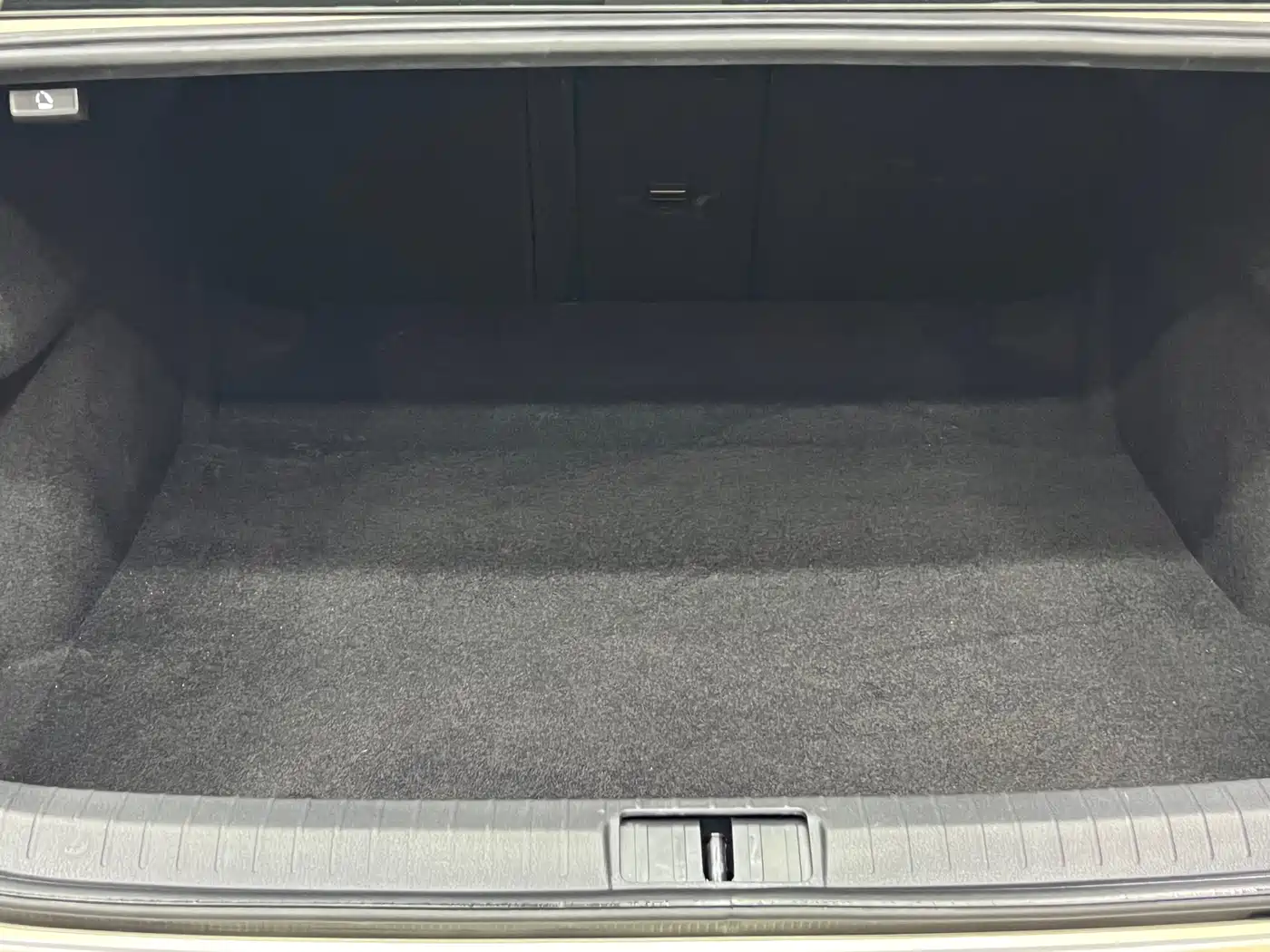 Volkswagen Magotan 2019 330TSI DSG Luxury Class China VI фото 29