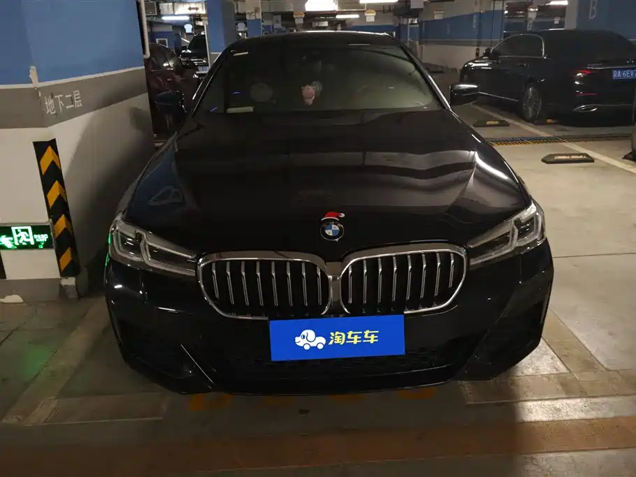 BMW 5 Series 2022 Facelift 530Li Leading M Sport Package фото 2