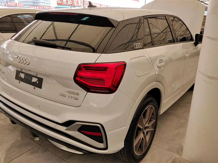 Audi Q2L 2024 35TFSI Progressive Sport фото 3