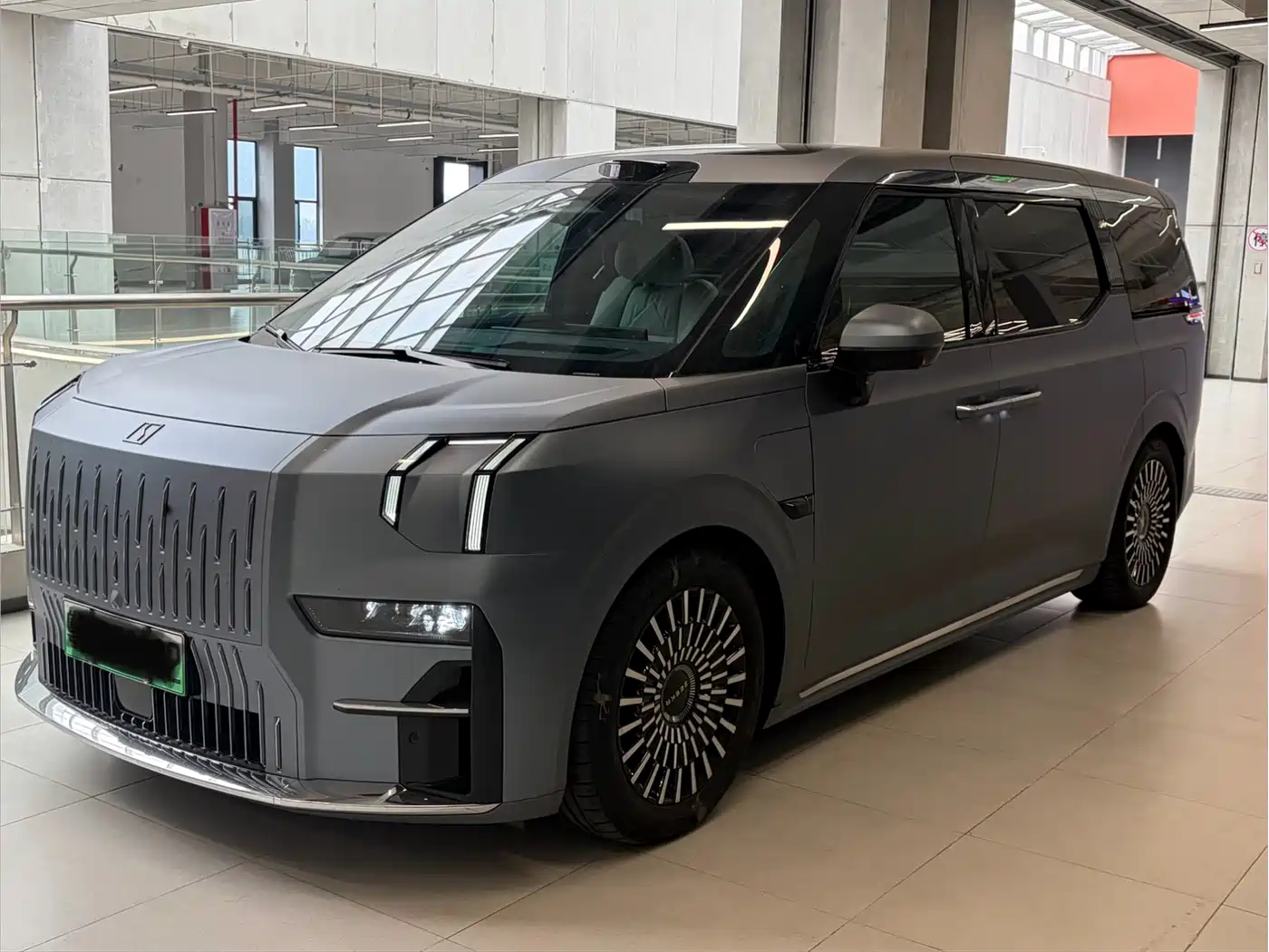 ZEEKR EXTREME KRYPTON 009