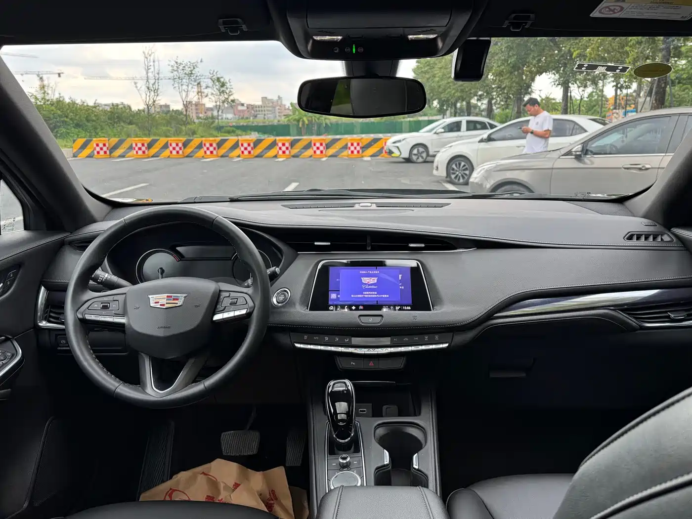 CADILLAC XT4