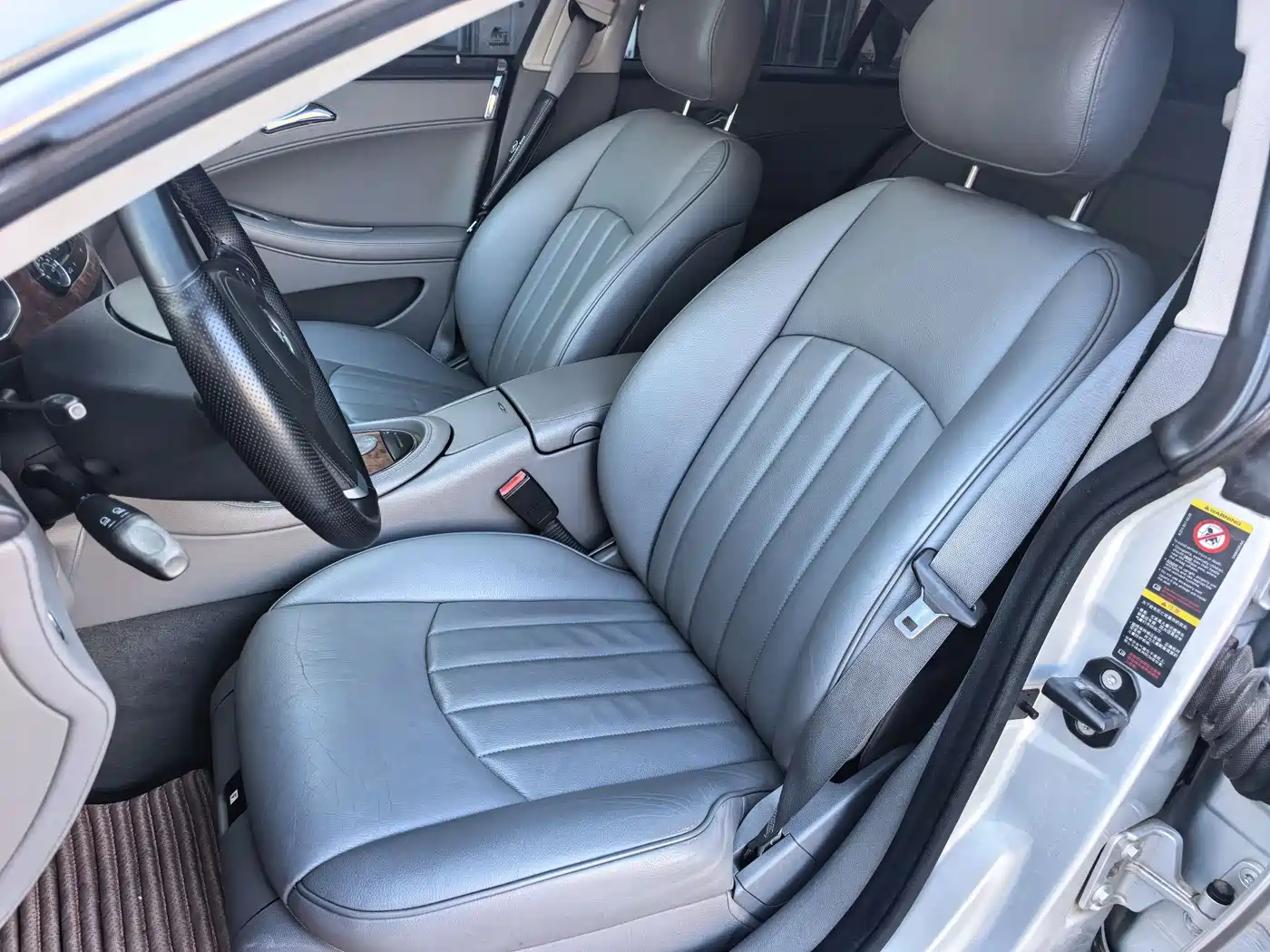 Mercedes-Benz CLS 2009 CLS 300 фото 11