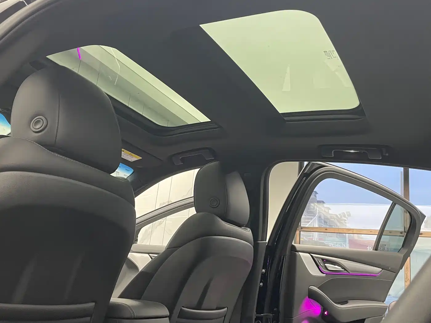Cadillac CT5 2024 28T Luxury Model фото 17