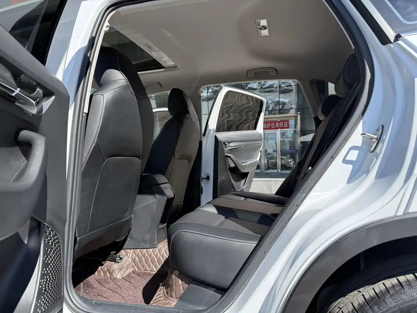 Škoda Kamiq 2023 Facelift 1.5L Auto Comfort Edition фото 11