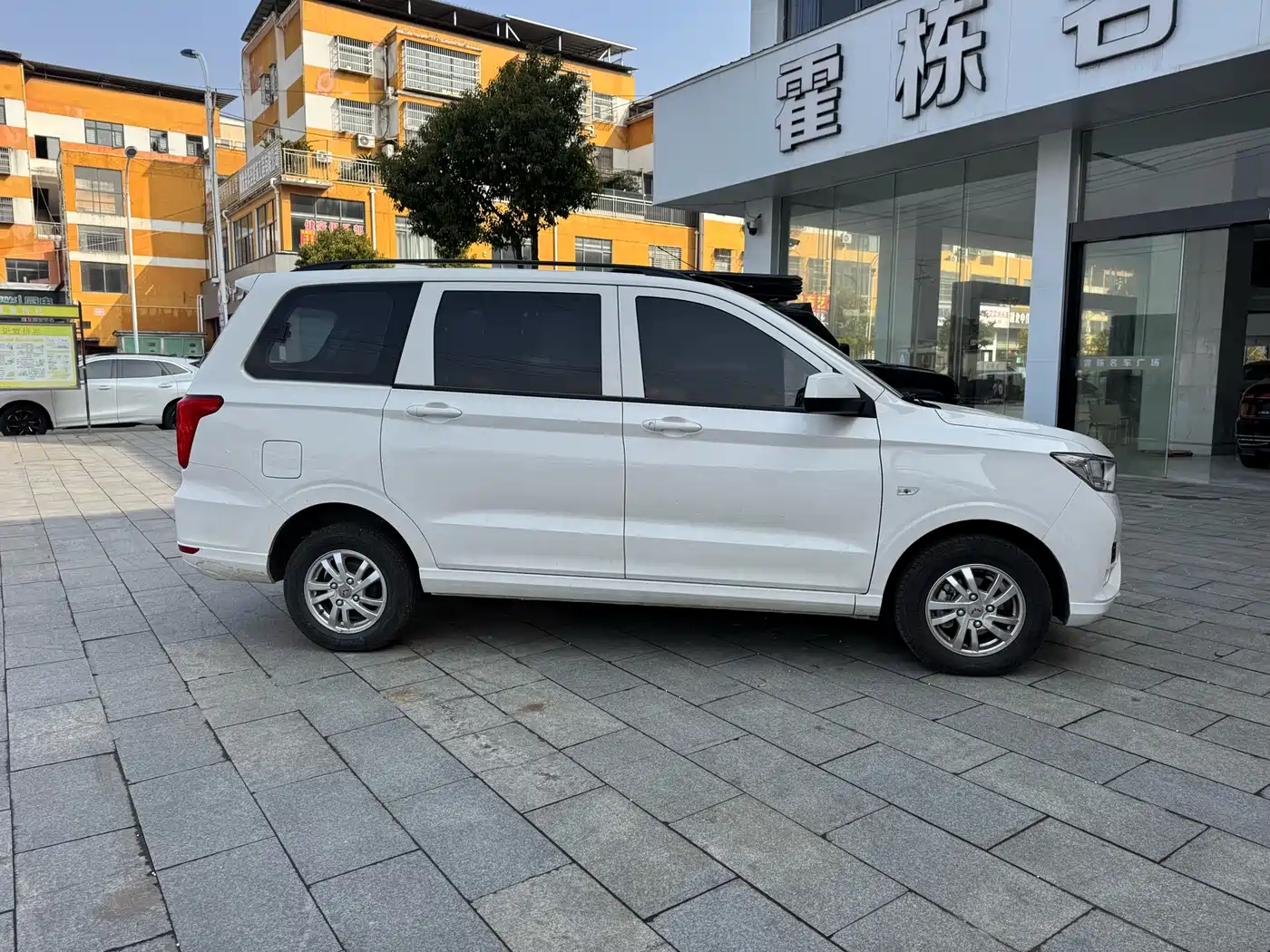 WULING AUTOMOBILE WULING HONGGUANG