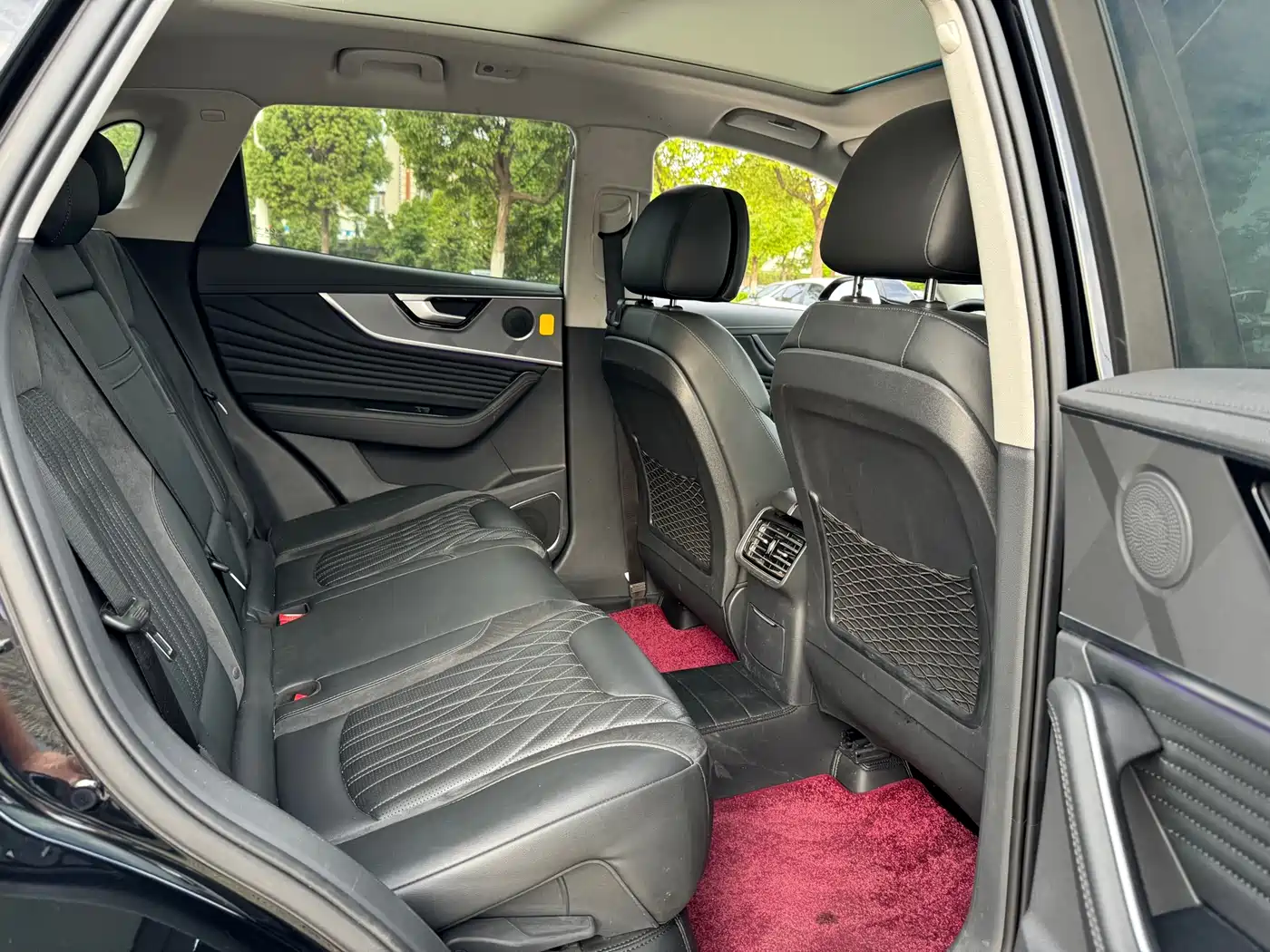 Hongqi HS5 2023 2.0T AWD Flag Enjoy Pro Edition фото 7