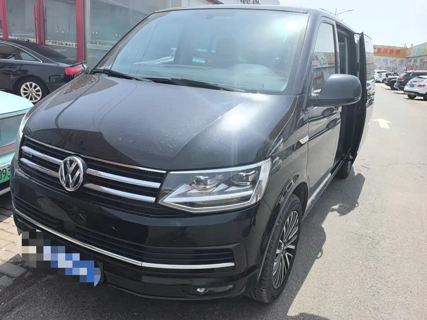 Volkswagen Multivan 2018 2.0TSI 4WD Premium Edition 7-Seater
