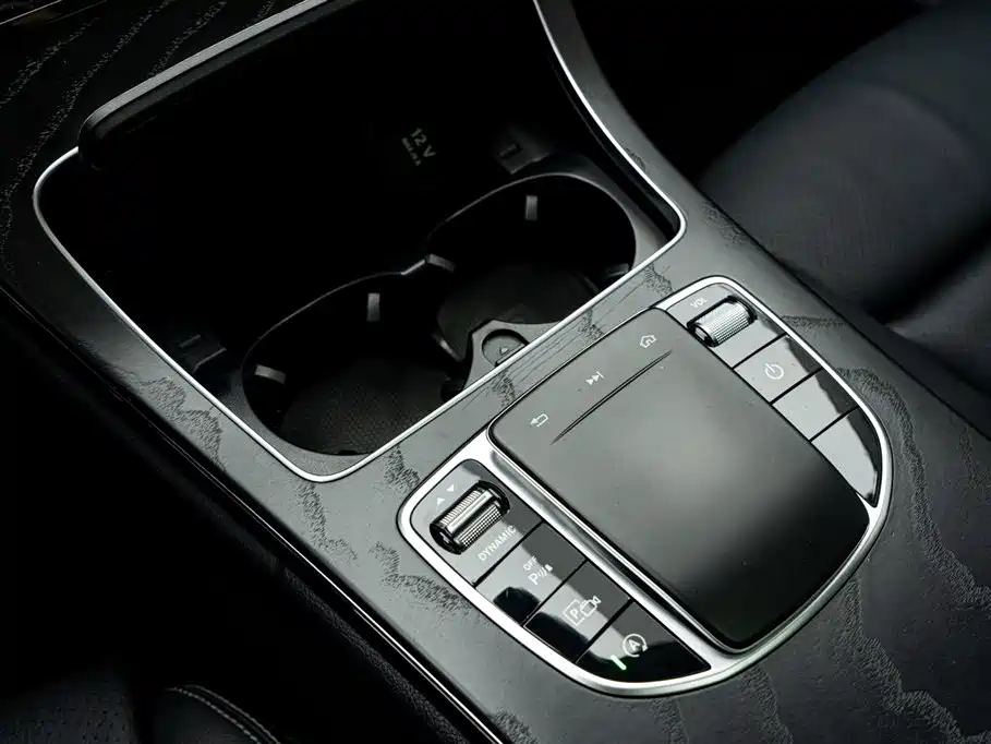 Mercedes-Benz C-Class 2019 C 180 L Fashion Sport Edition фото 24