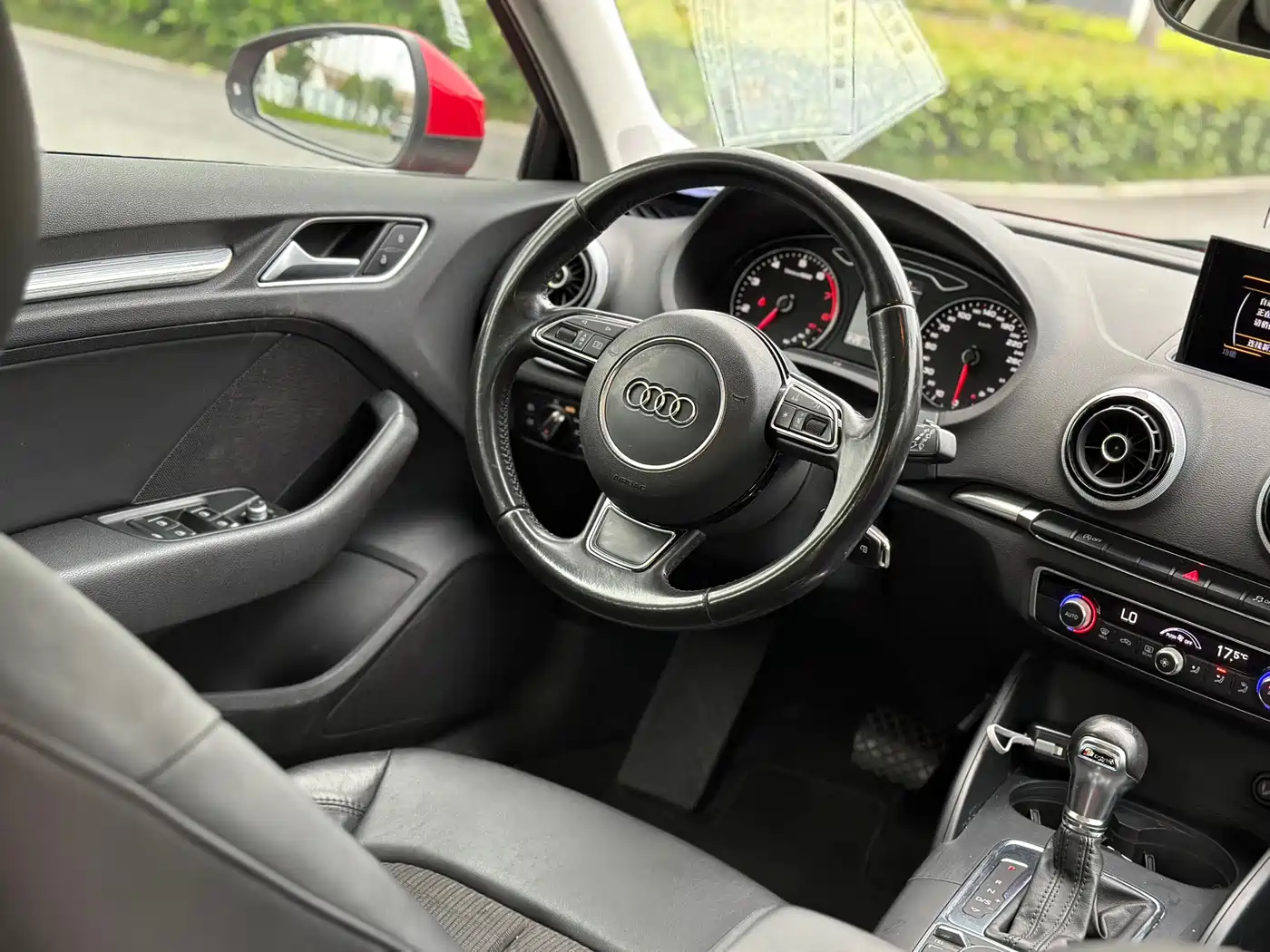 Audi A3 (Import) 2014 Sportback 40 TFSI S line Comfort фото 14