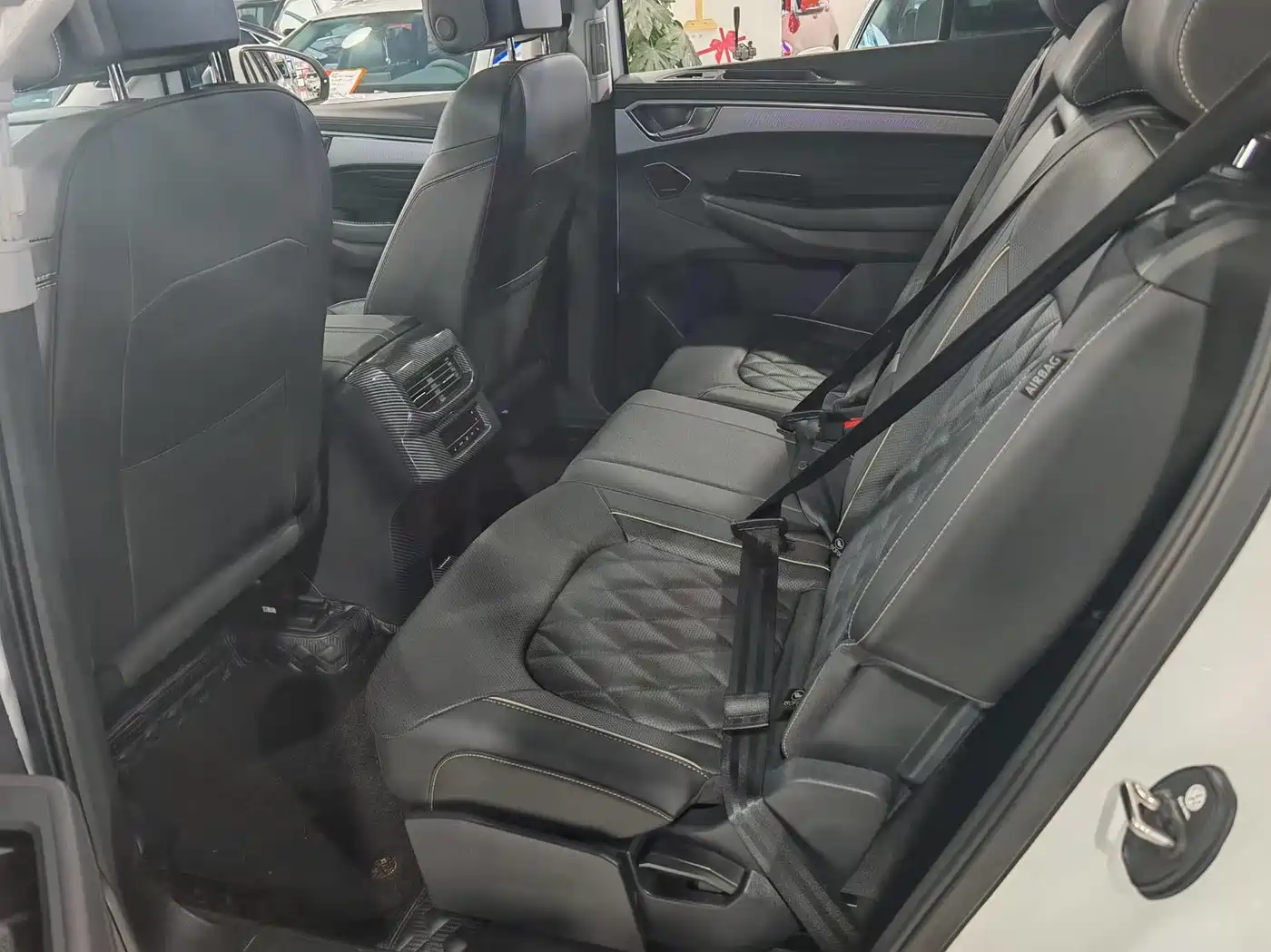 Volkswagen Talagon 2023 530TSI 4WD Flagship Premium Pro Edition фото 6